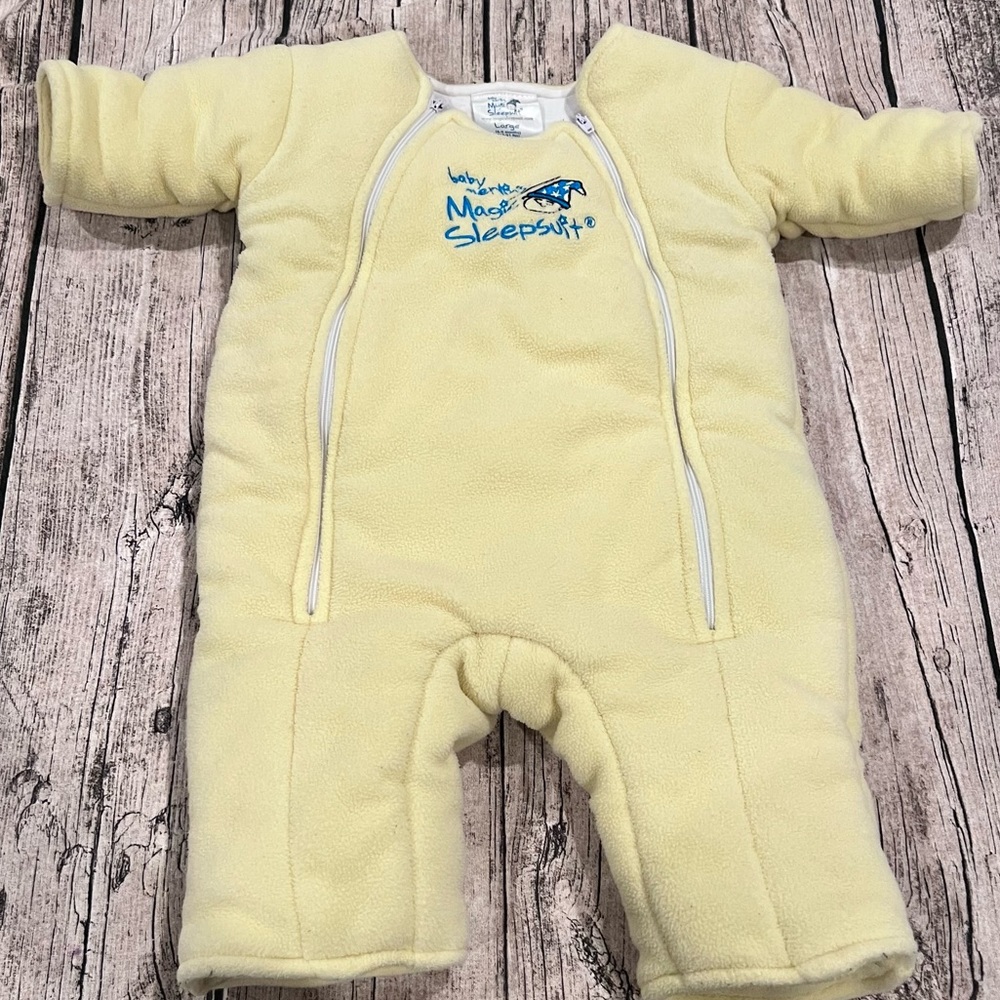 Baby Merlin Magic Sleepsuit unisex size 6-9 months
